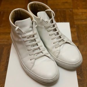 Common Projects Achilles Mid Sneaker